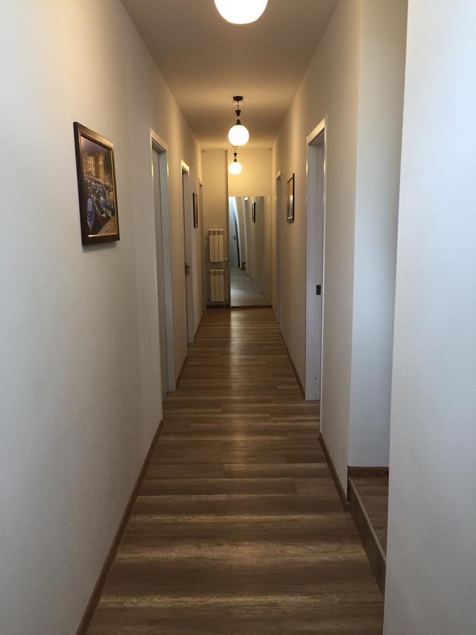R And B Hotel Borjomi Exterior photo